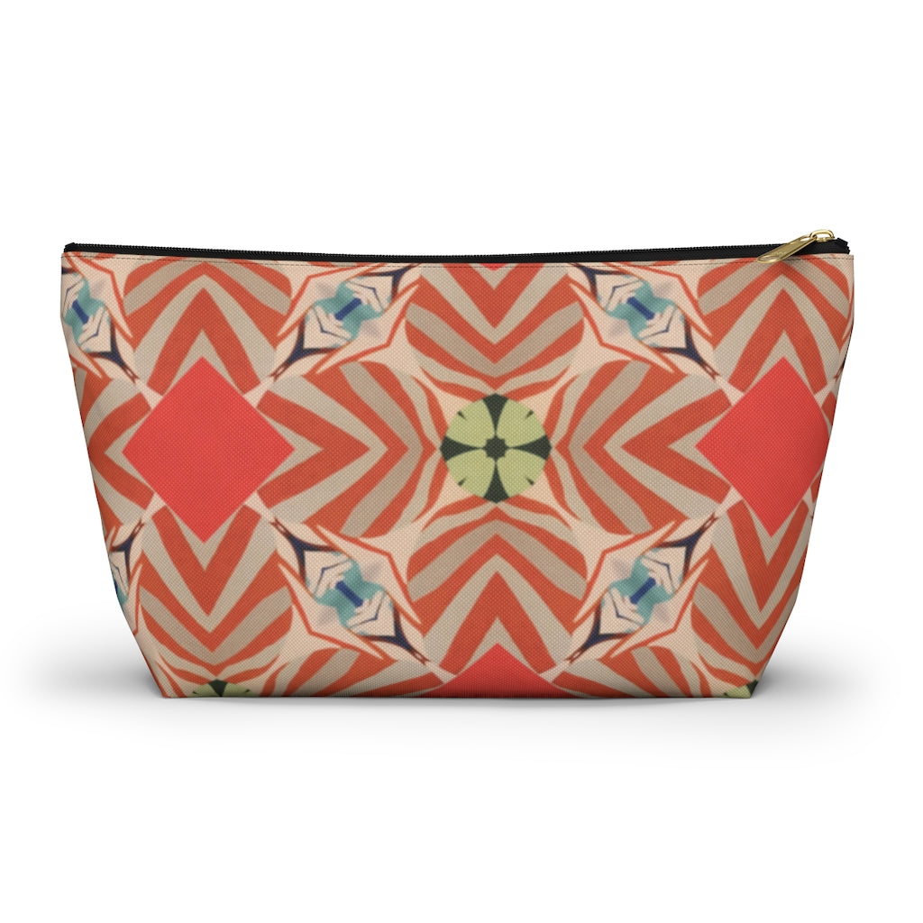 Retro Geo Accessory Pouch w T-bottom