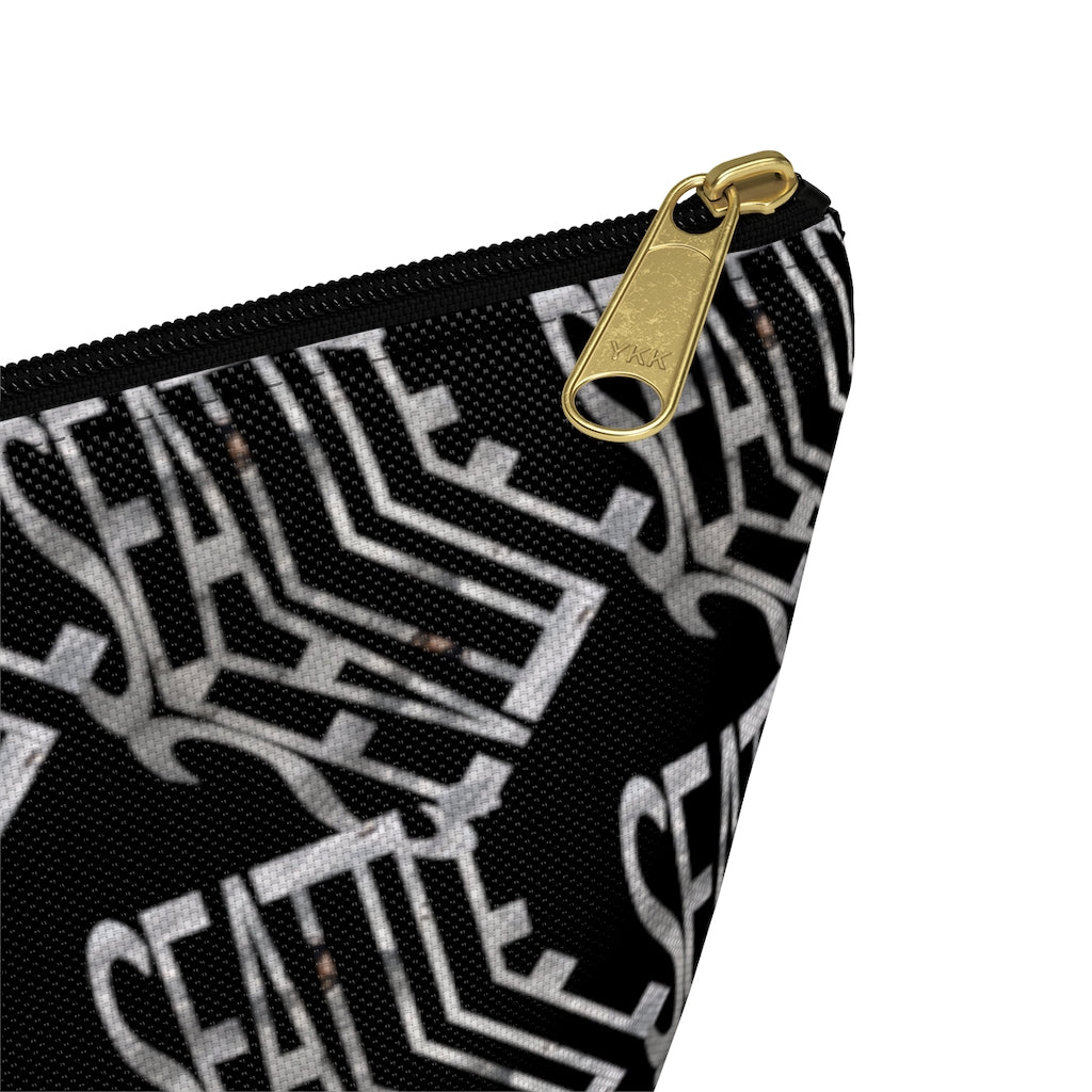 Seattle Graphic Pattern Accessory Pouch w T-bottom