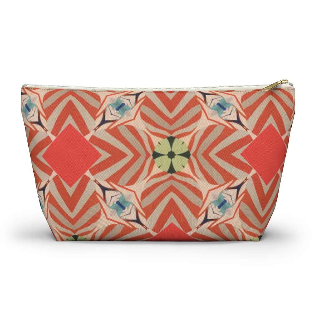 Retro Geo Accessory Pouch w T-bottom